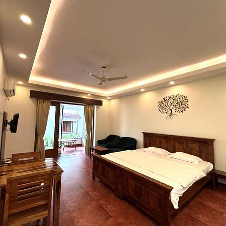 Riviera Sapphire Villa Сиолим Екстериор снимка